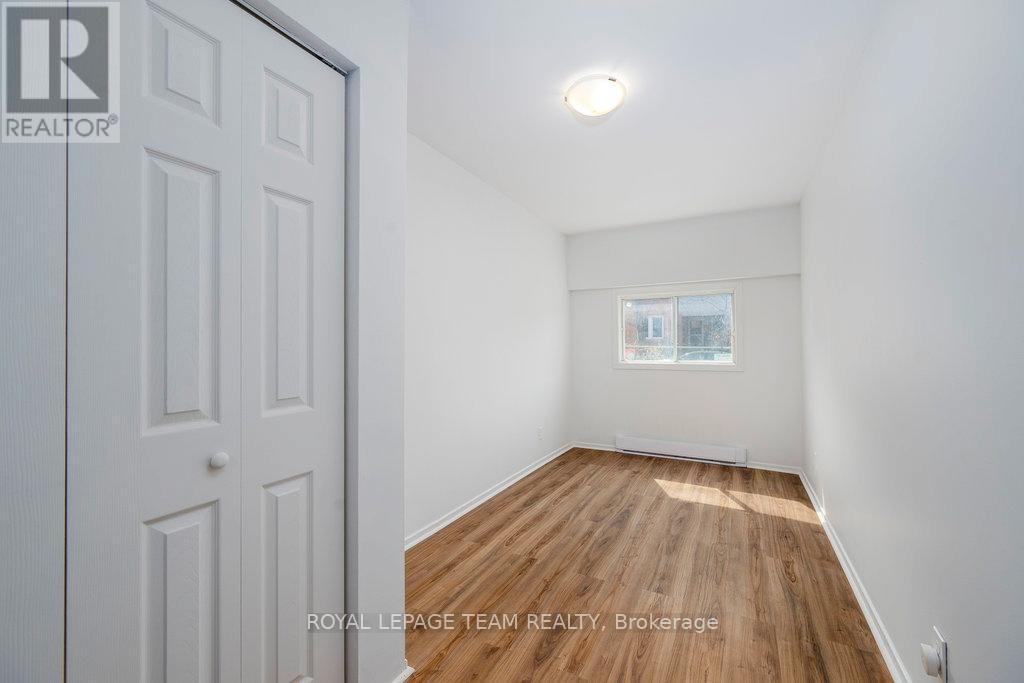 1028 Gladstone Avenue Property Photo 11