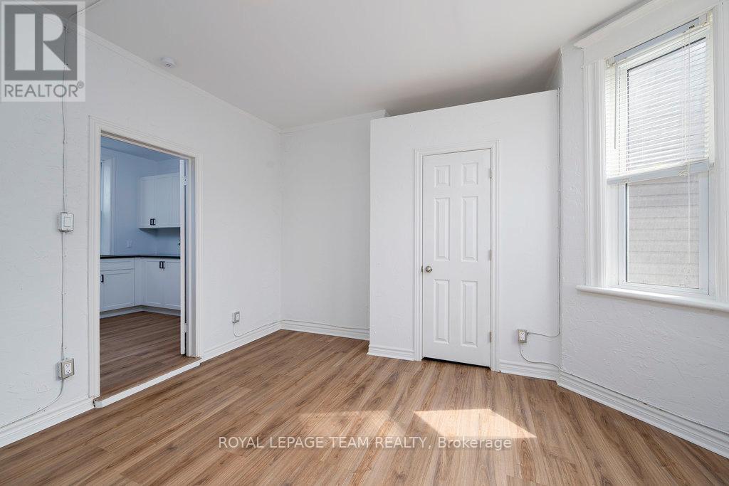 1028 Gladstone Avenue Property Photo 13