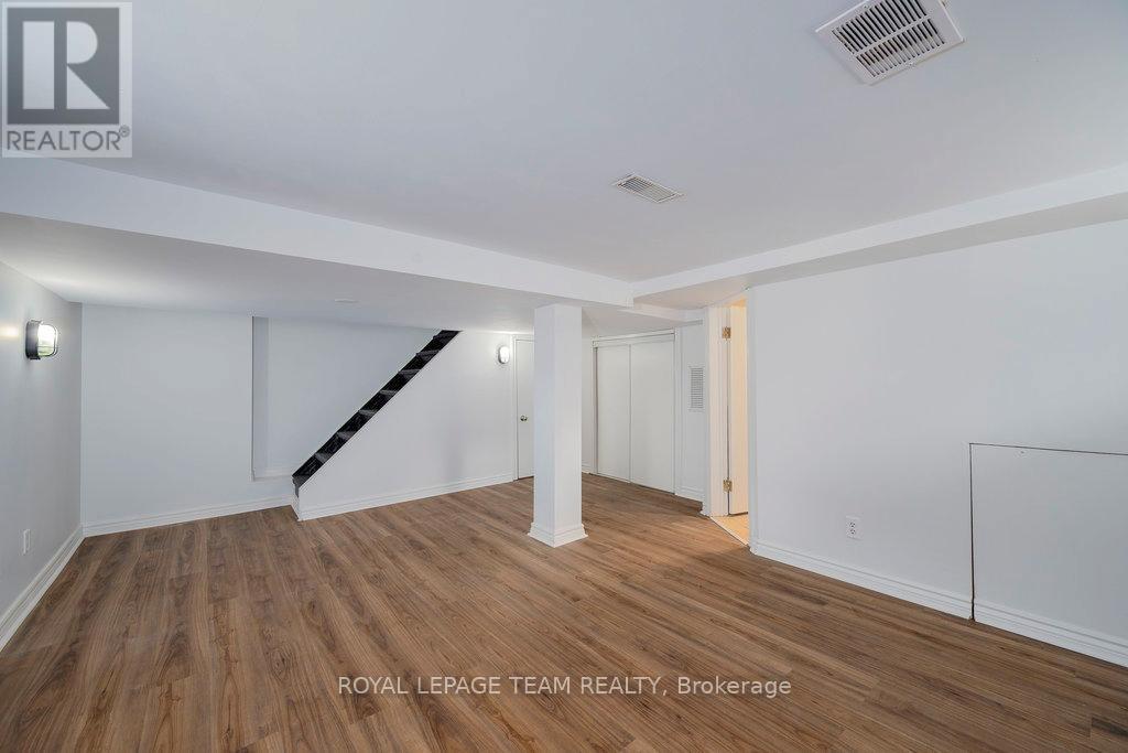 1028 Gladstone Avenue Property Photo 30