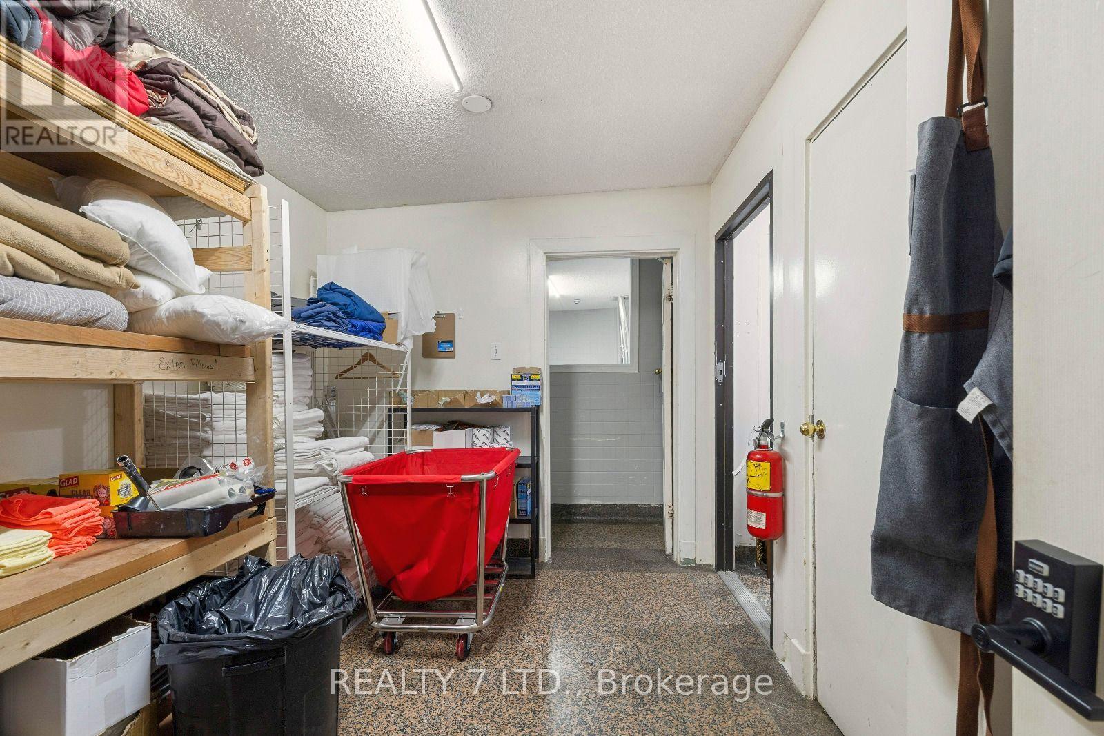 14276 Highway 41, Cloyne Road Property Photo 8