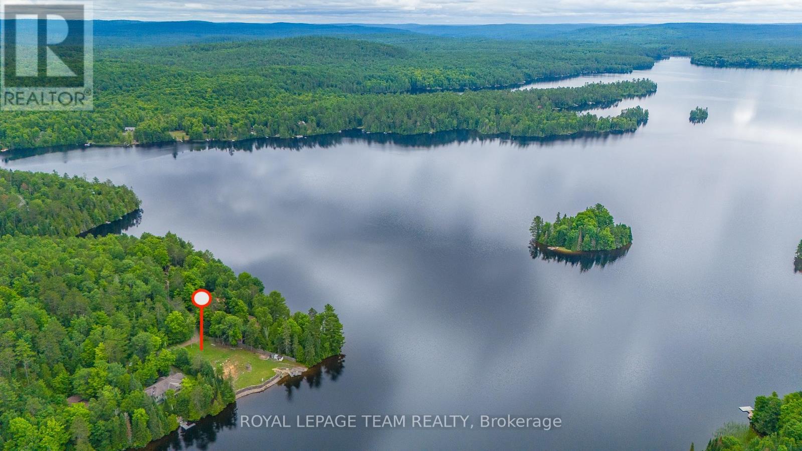 281 Chimo Road N Property Photo 4