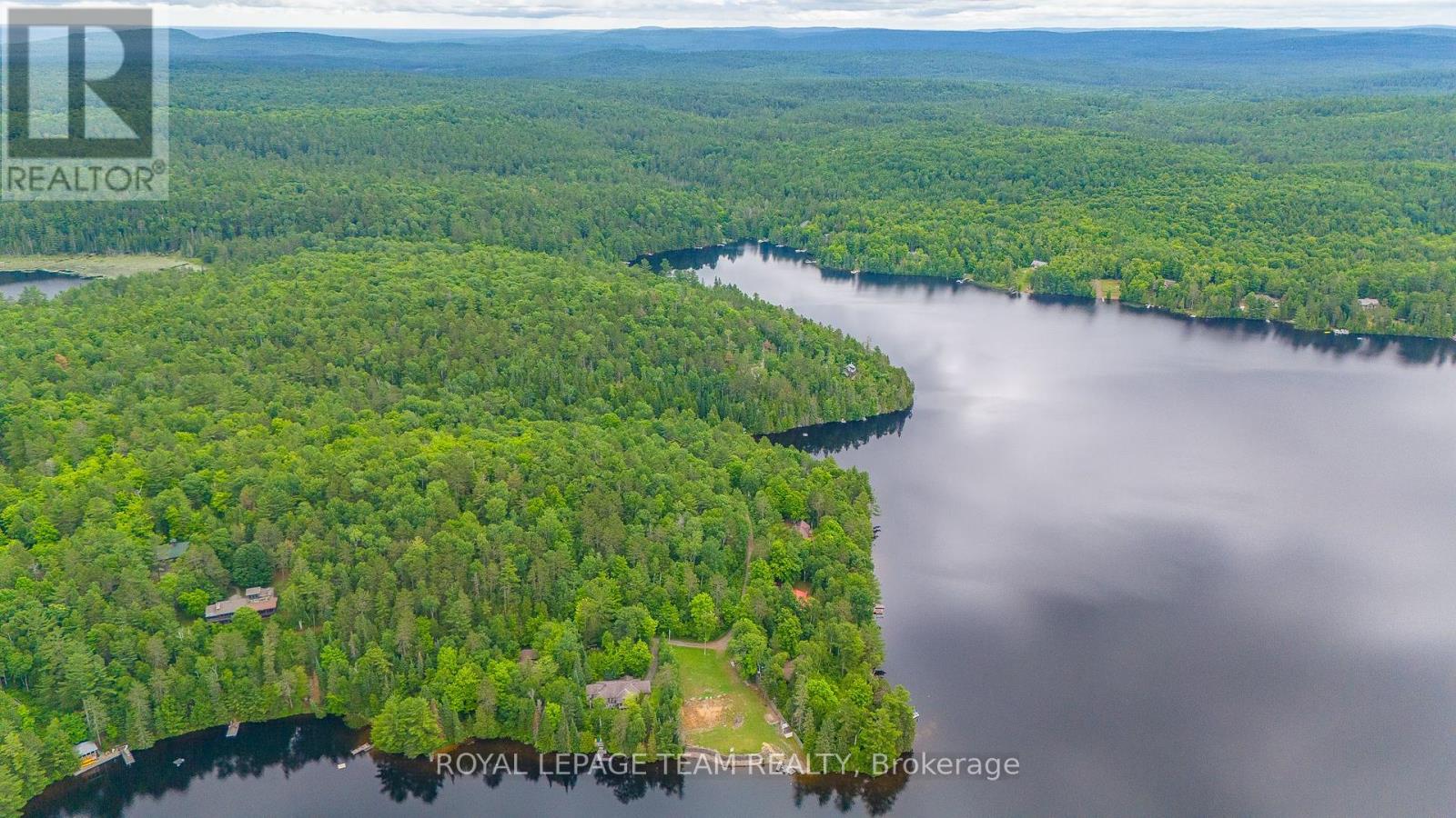 281 Chimo Road N Property Photo 8