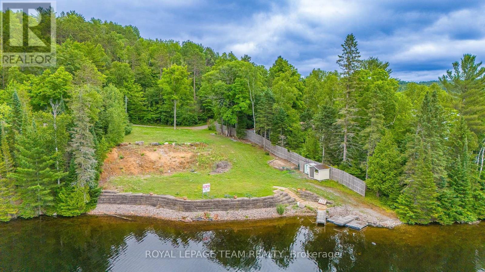 281 Chimo Road N Property Photo 11