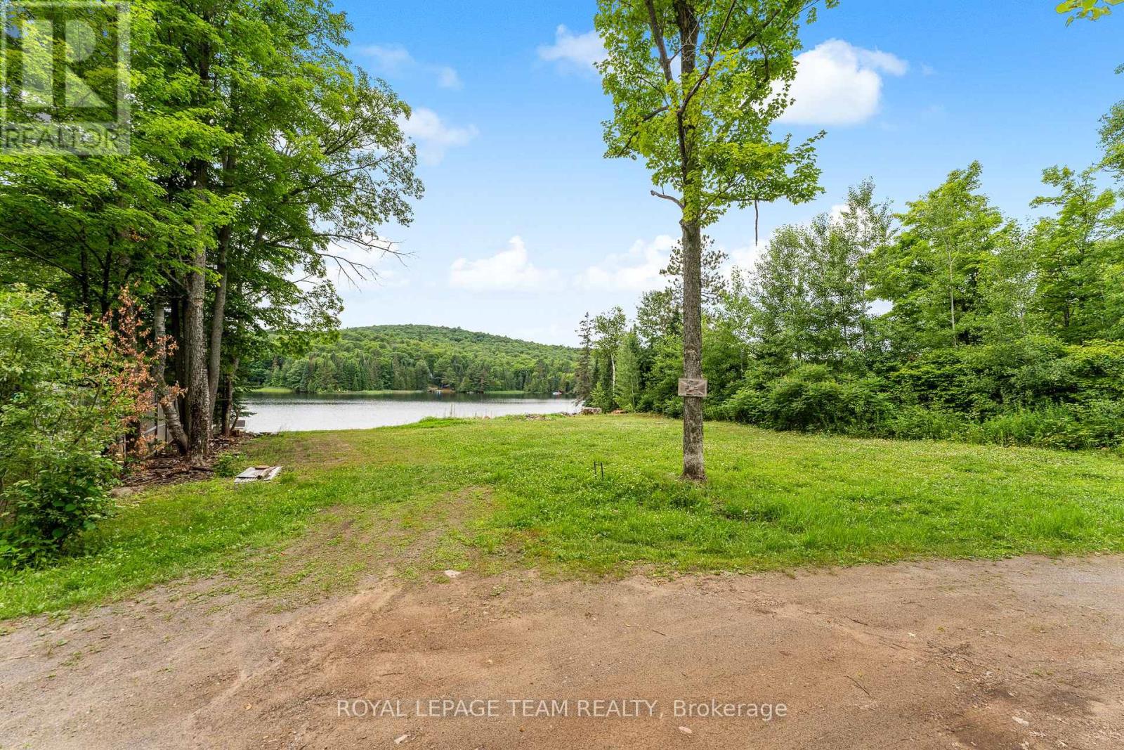 281 Chimo Road N Property Photo 16