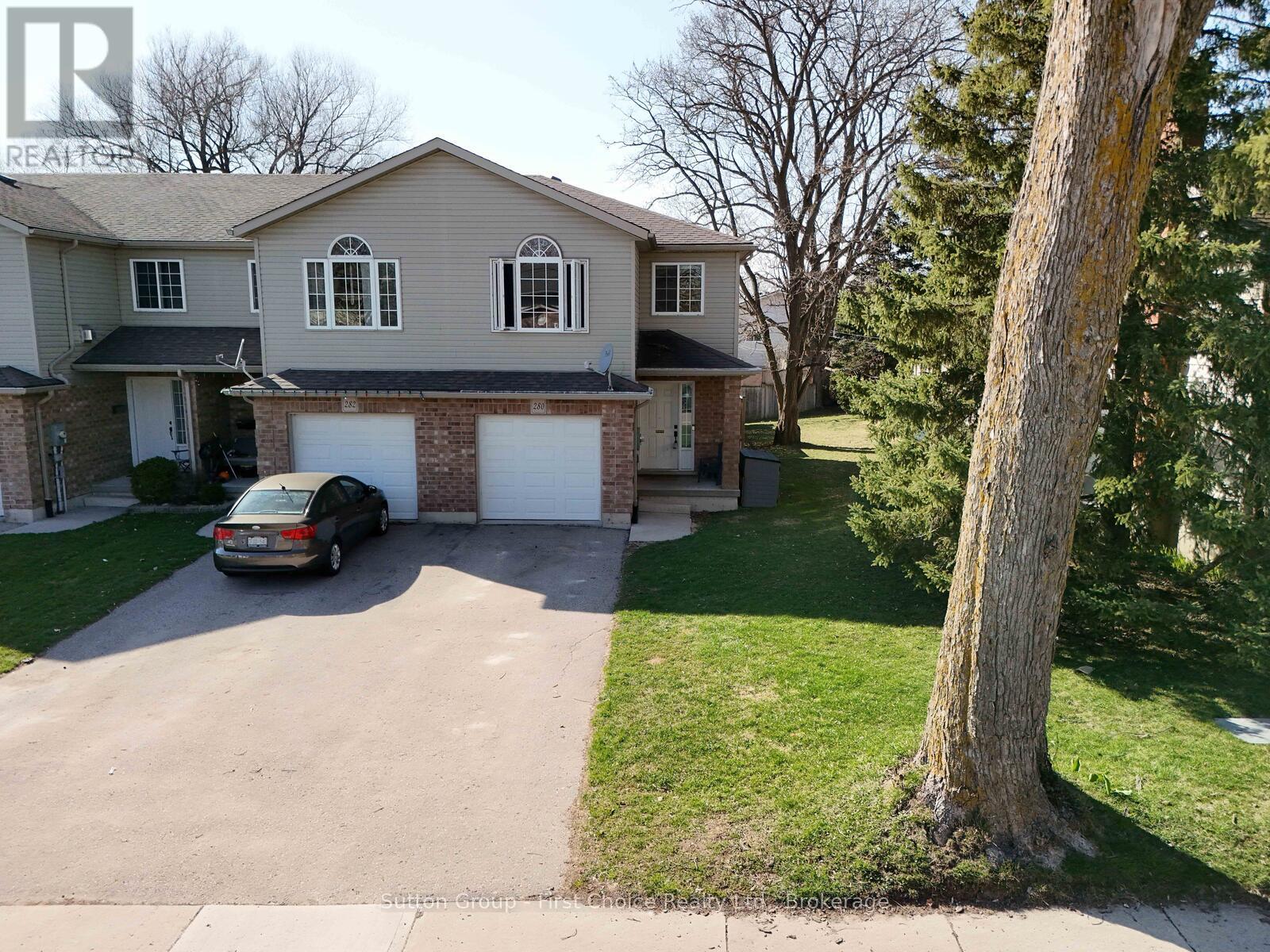 280 Railway Avenue Property Photo 1