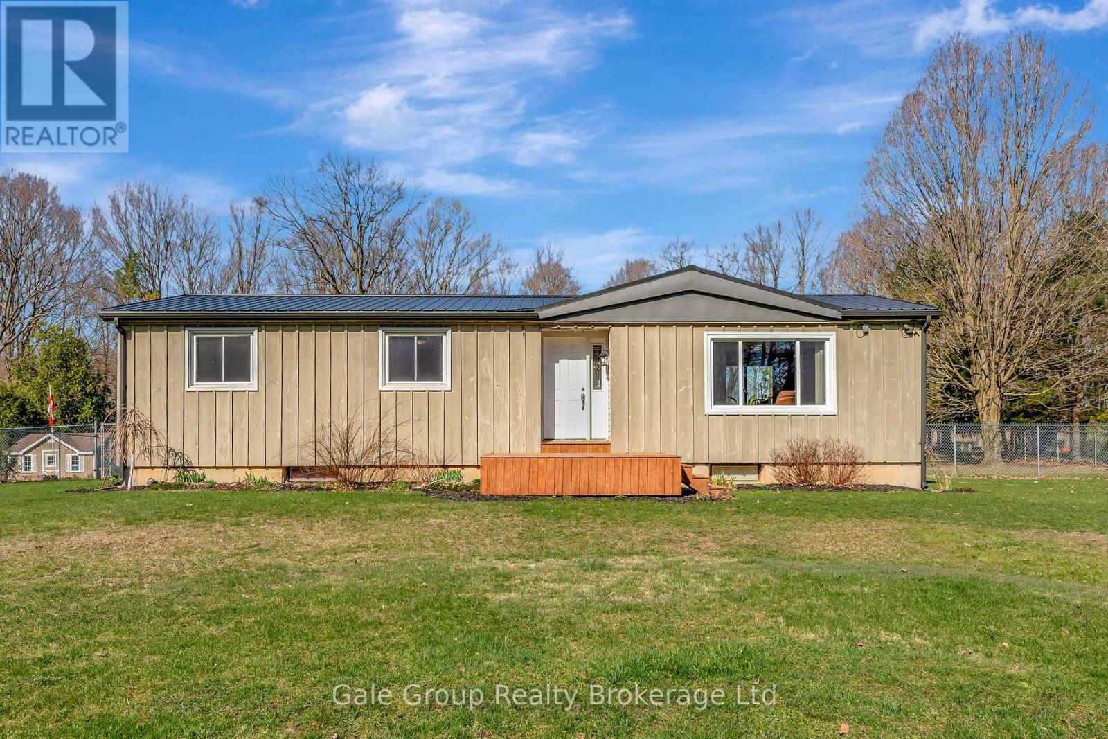 9363 Culloden Road Property Photo