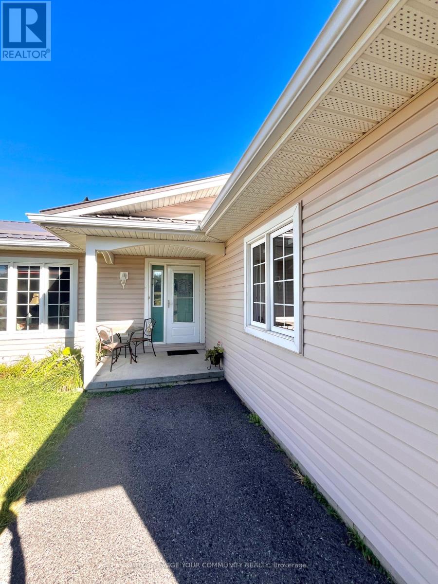 244 Friendly Acres Road Property Photo 4