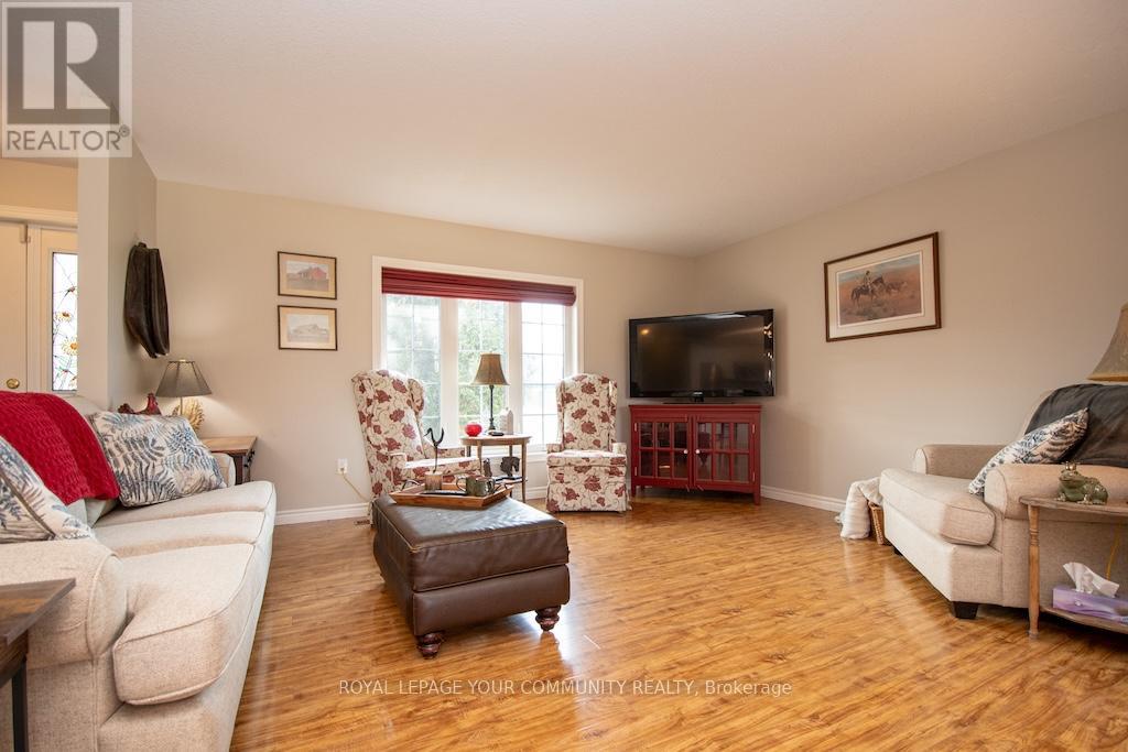 244 Friendly Acres Road Property Photo 15