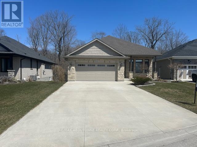 142 Old Field Lane Property Photo 1