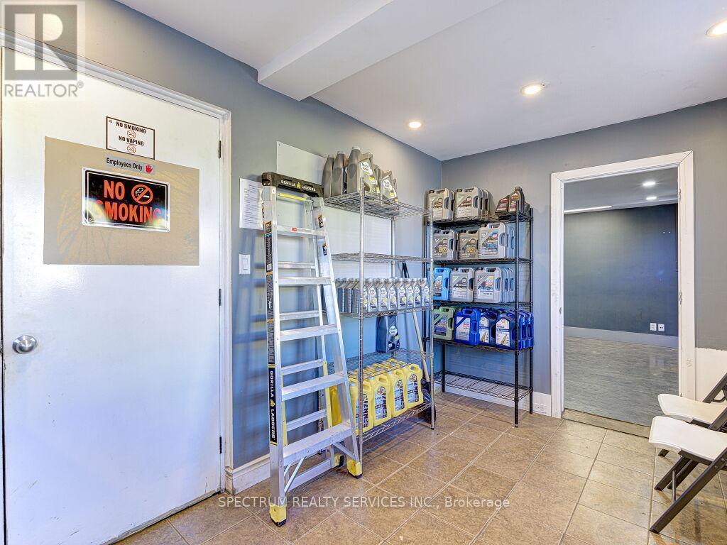 1404 Bath Road Property Photo 31