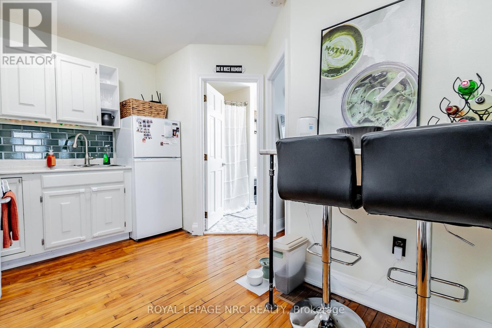 152 West Street Property Photo 8
