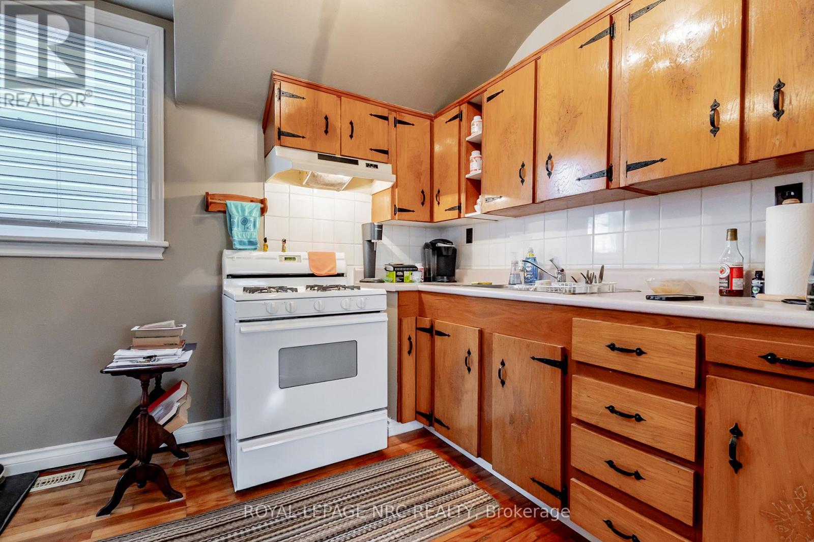 152 West Street Property Photo 17