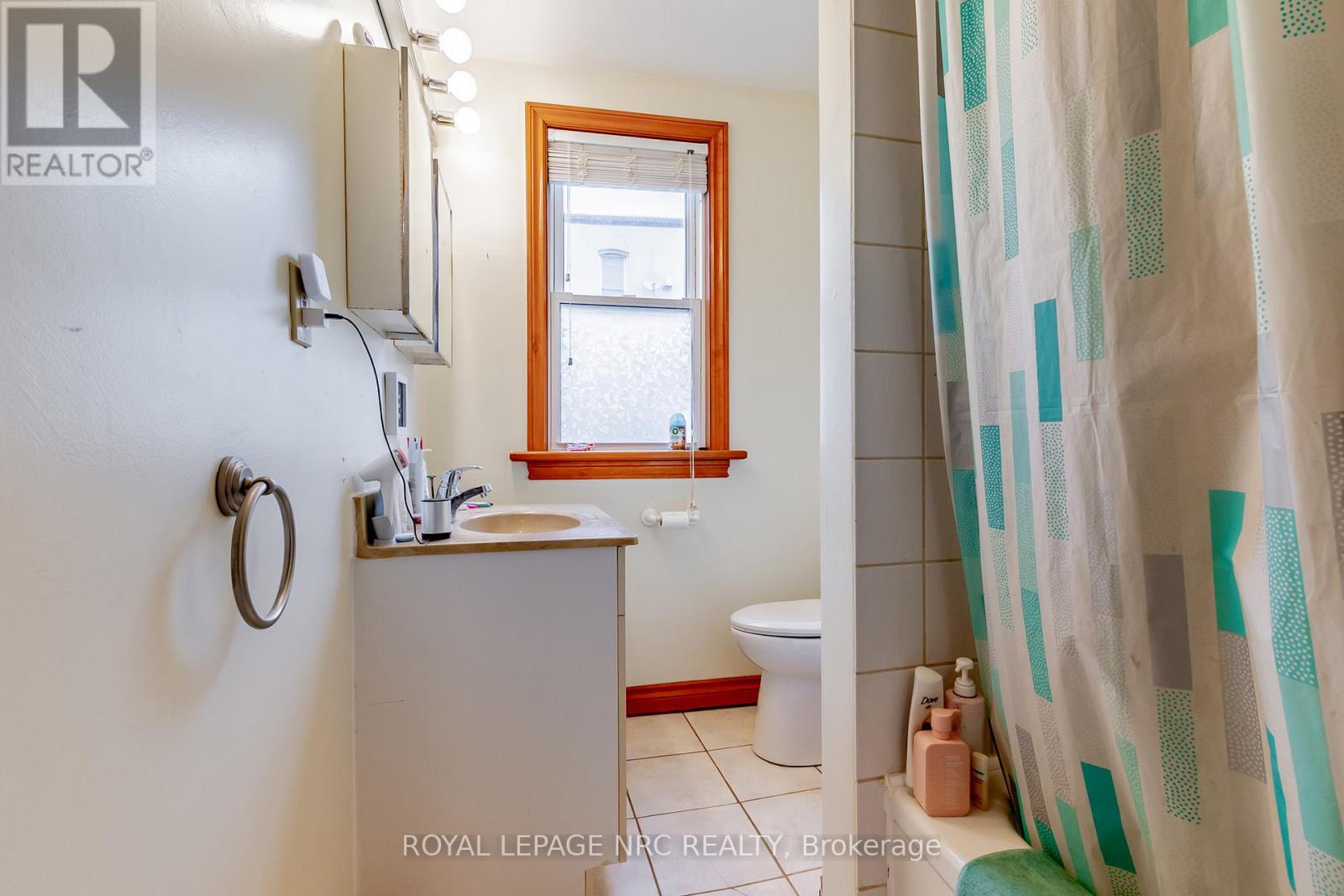 152 West Street Property Photo 22