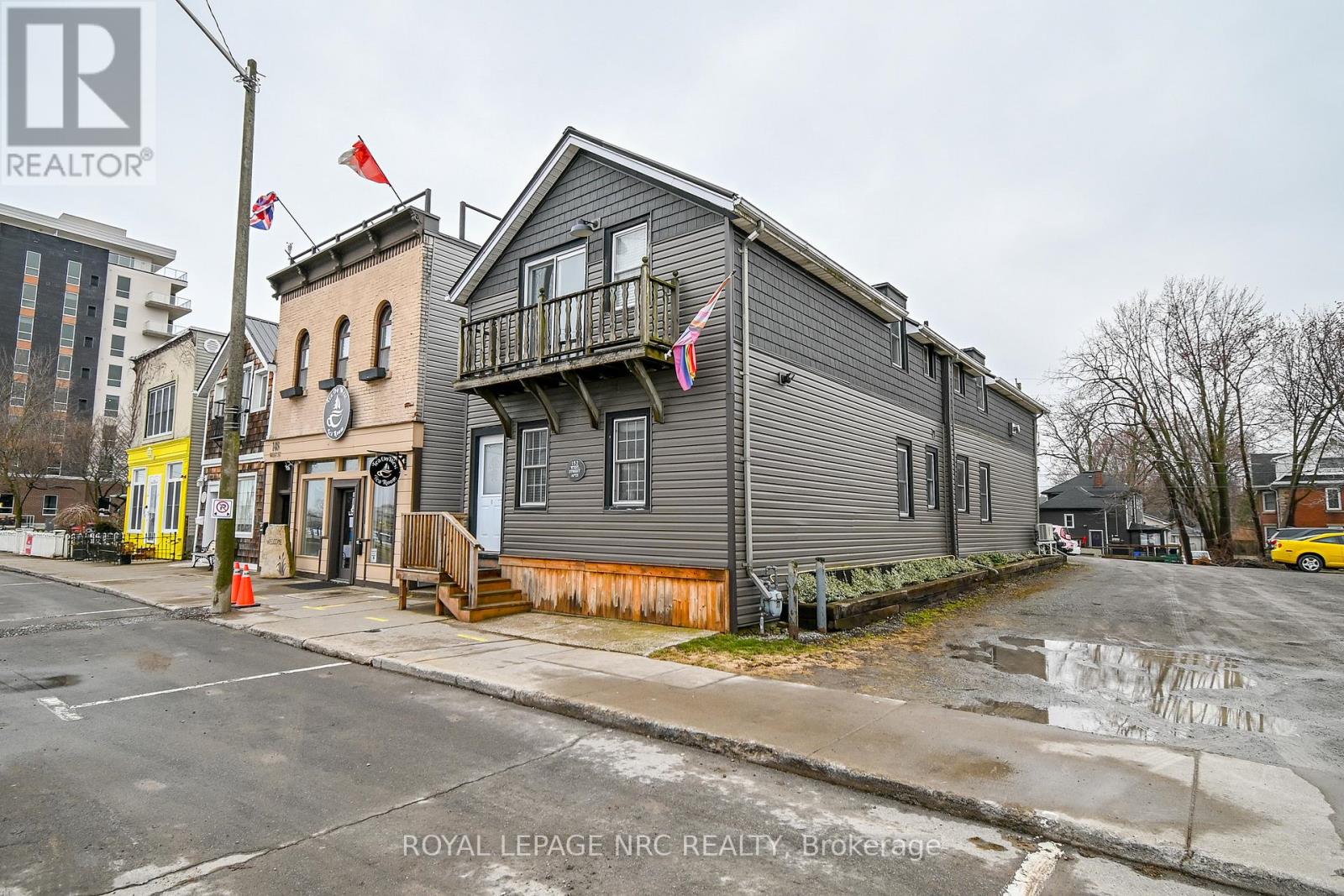 152 West Street Property Photo 40