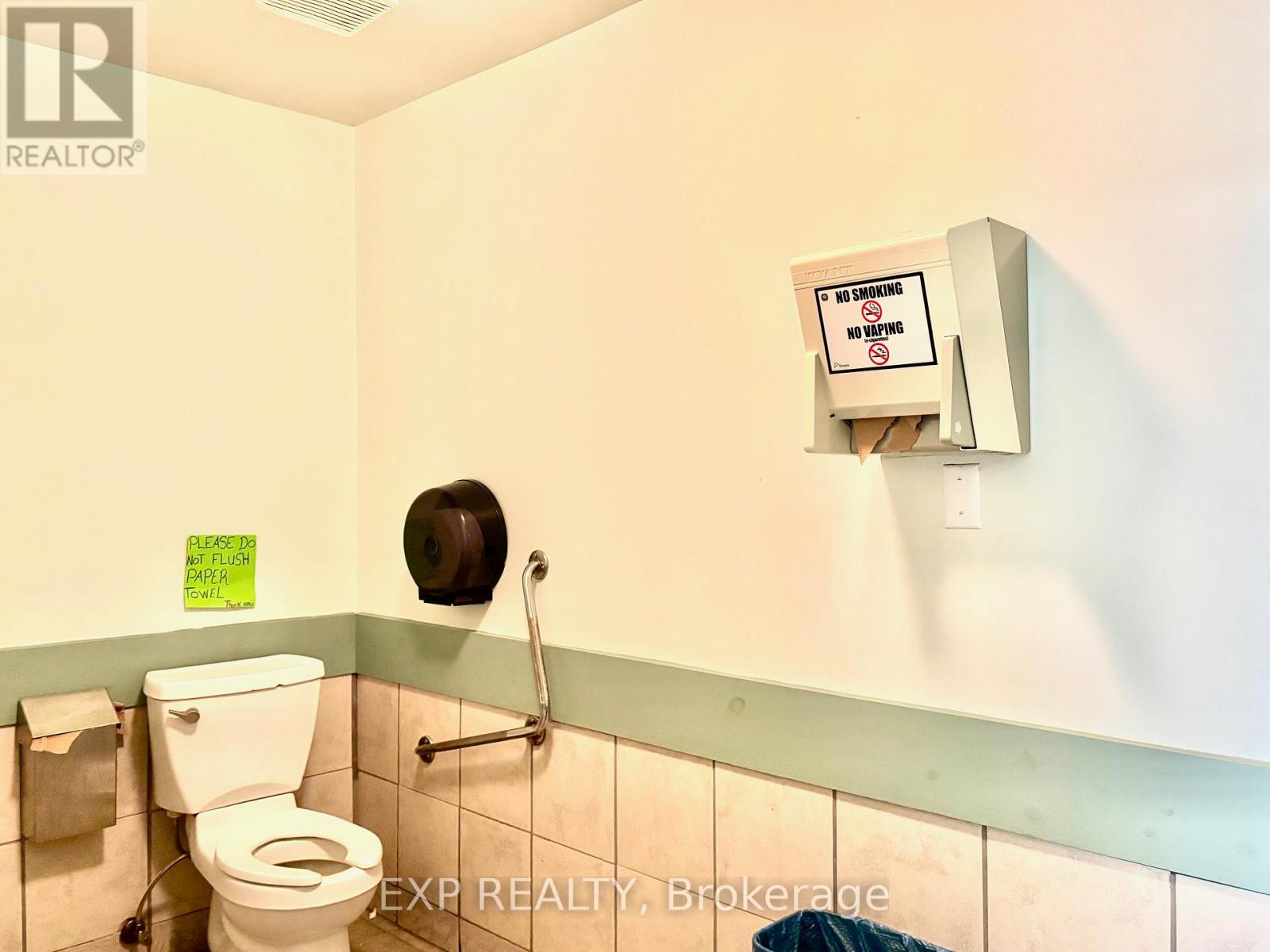 23 Bay Street N Property Photo 17