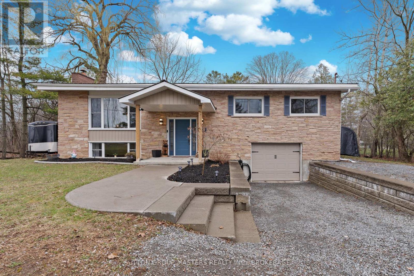 1472 MILDRED STREET Property Image