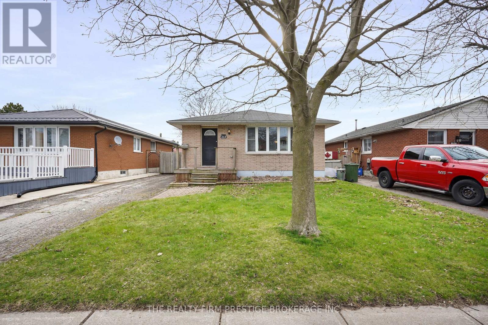 213 Highview Drive Property Photo 1