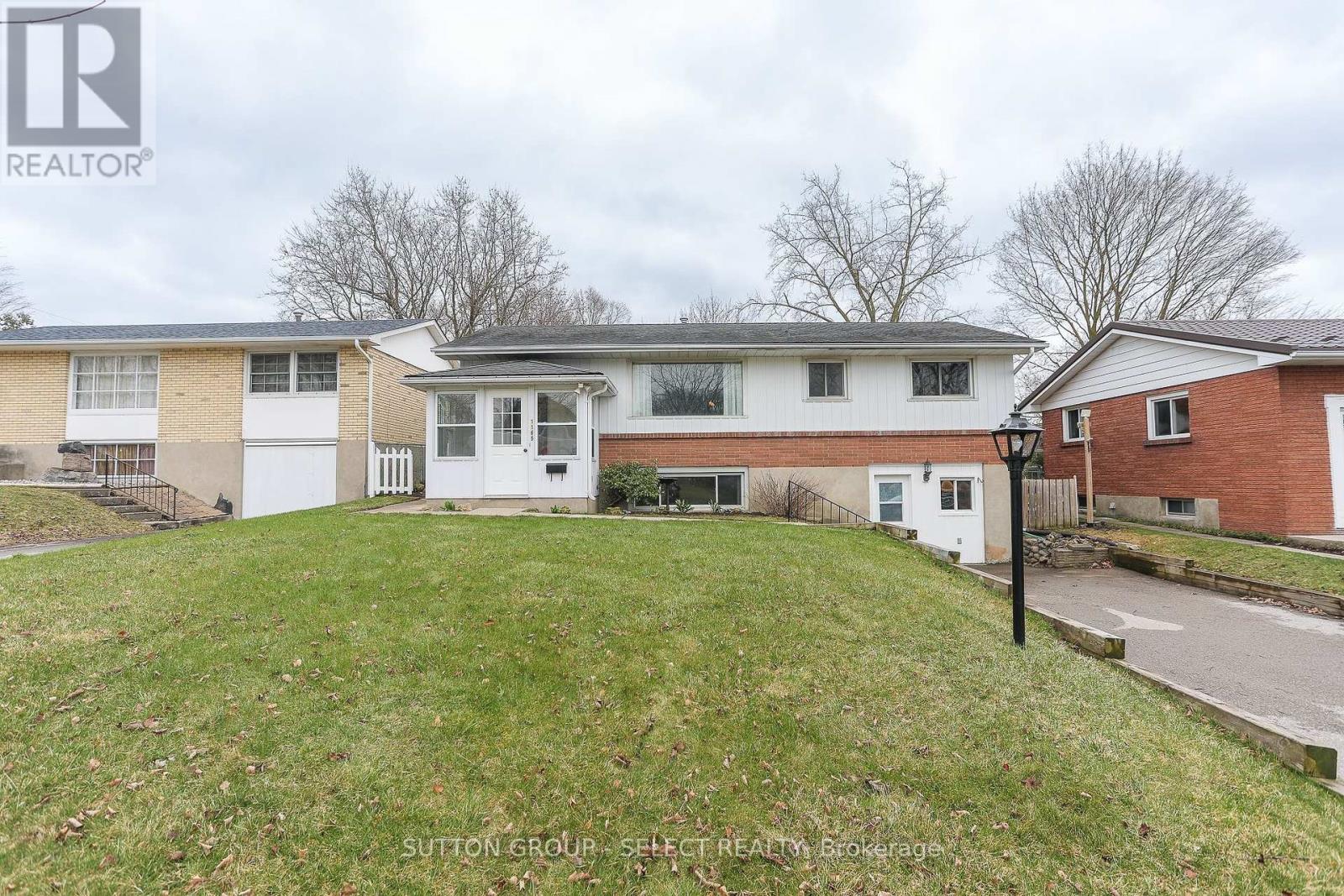 1165 Melsandra Avenue Property Photo 1