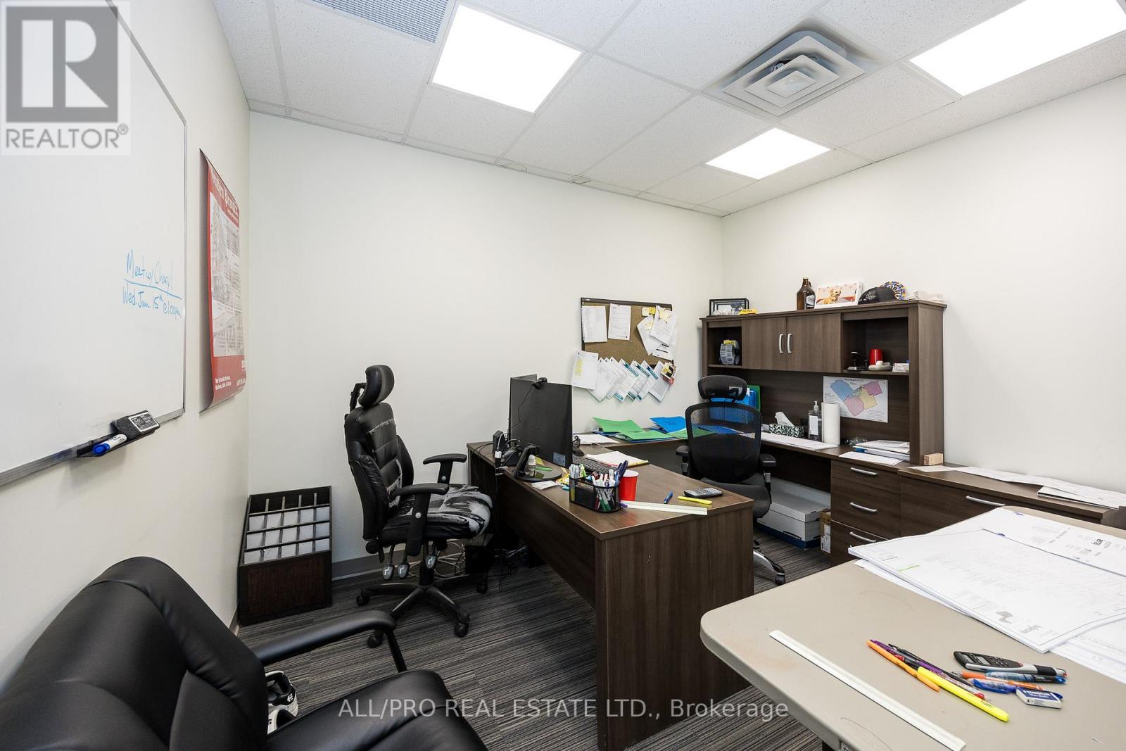 Unit 1 - 1011 Thomas Spratt Place Property Photo 8