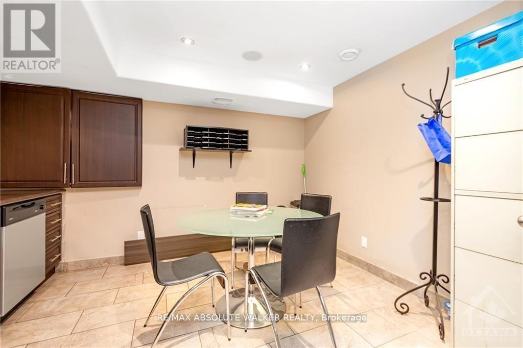 3591 Innes Road Property Photo 8