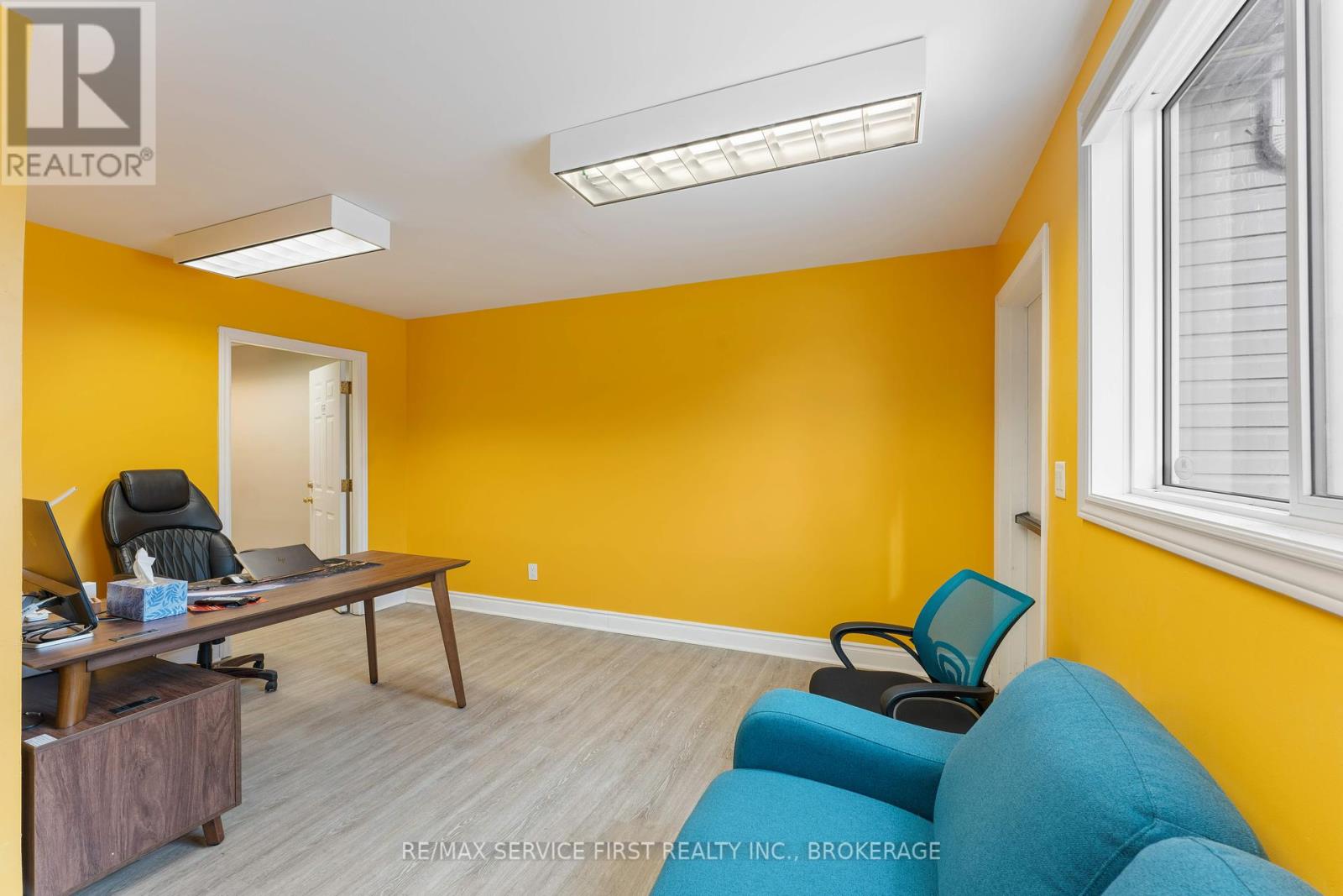 7 - 1056 Gardiners Road Property Photo 13