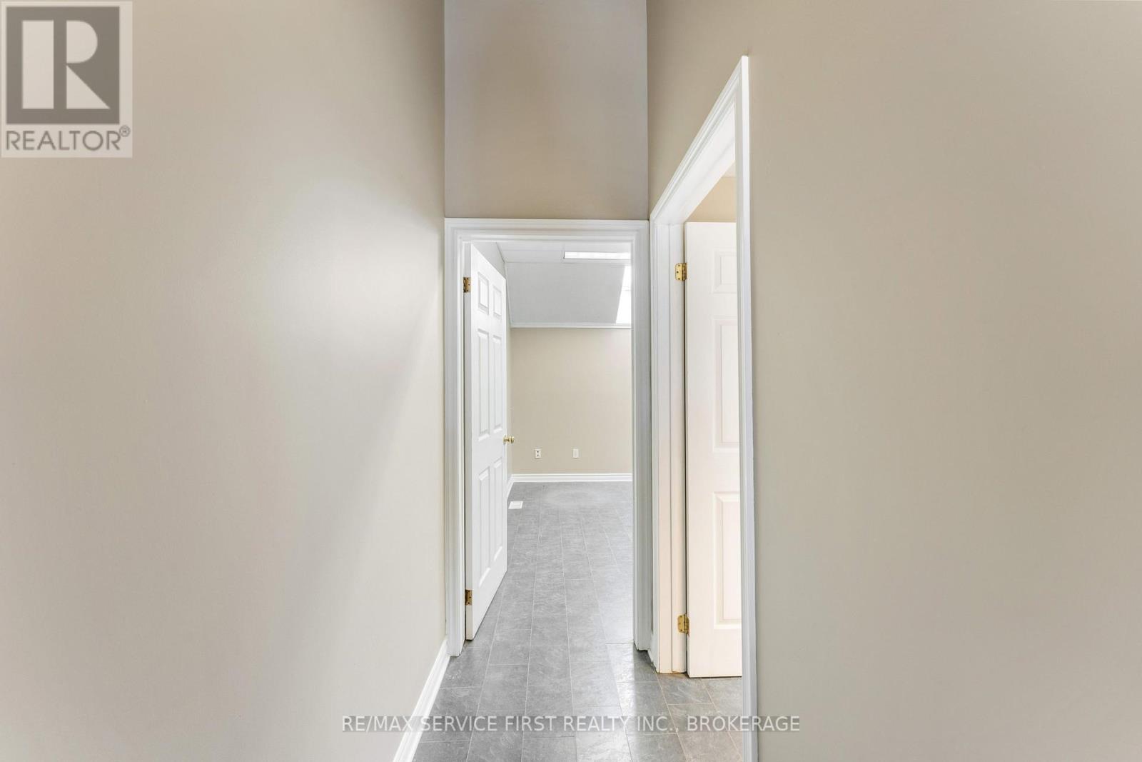 7 - 1056 Gardiners Road Property Photo 15