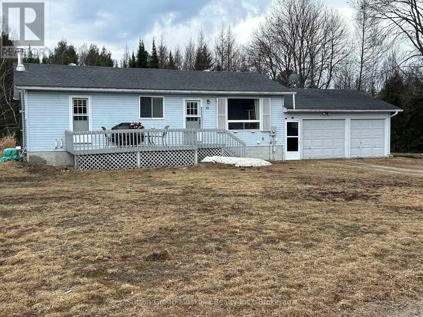 41 POND CRESCENT Property Image