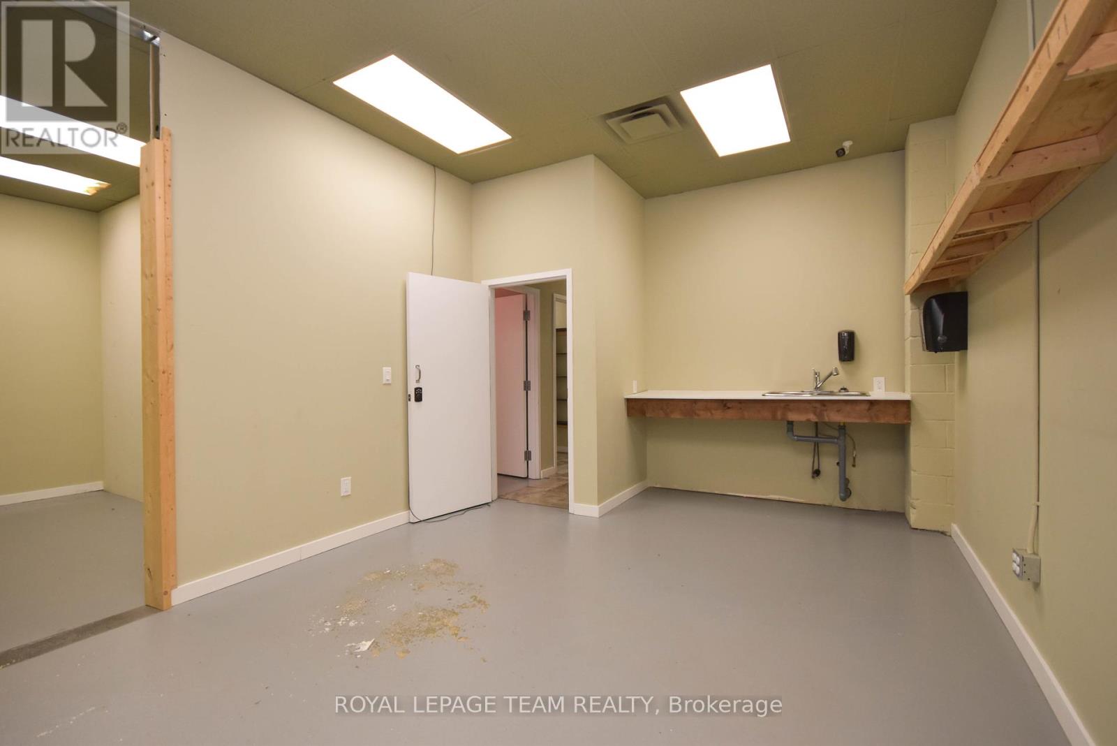 31 Montreal Road Property Photo 15