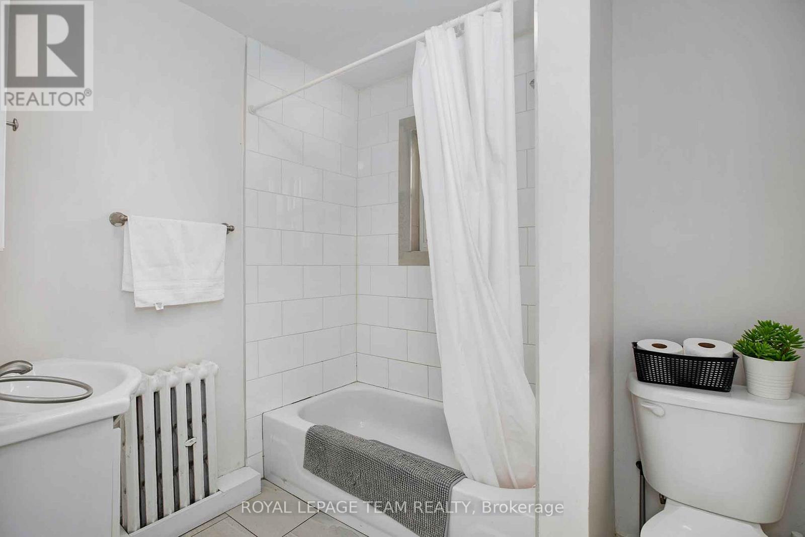 31 Montreal Road Property Photo 28