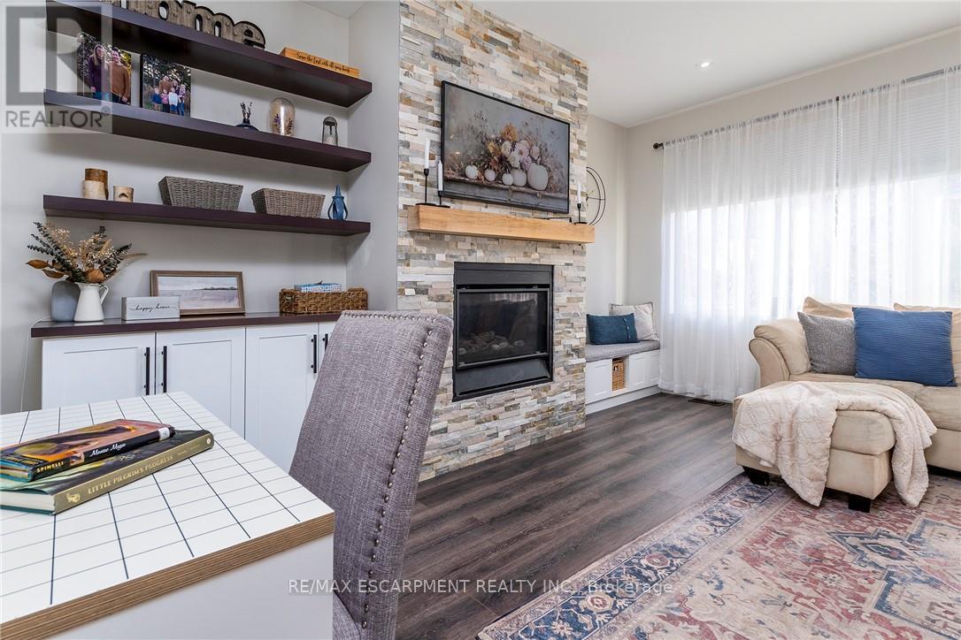 92 Ivy Crescent Property Photo 6