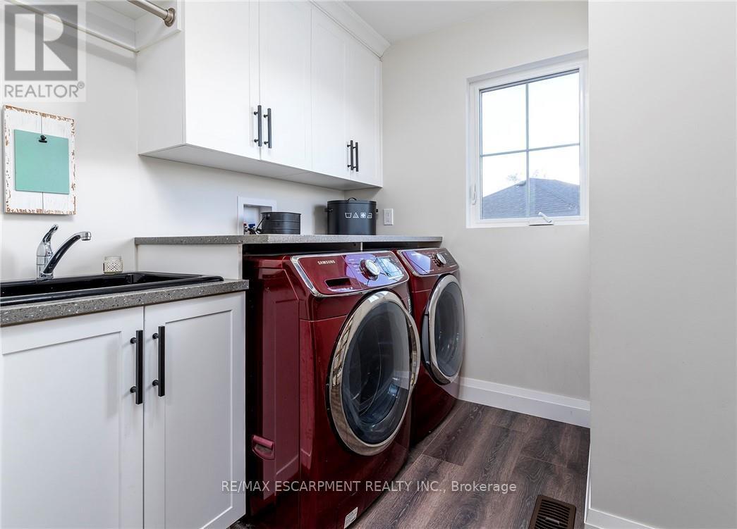 92 Ivy Crescent Property Photo 19