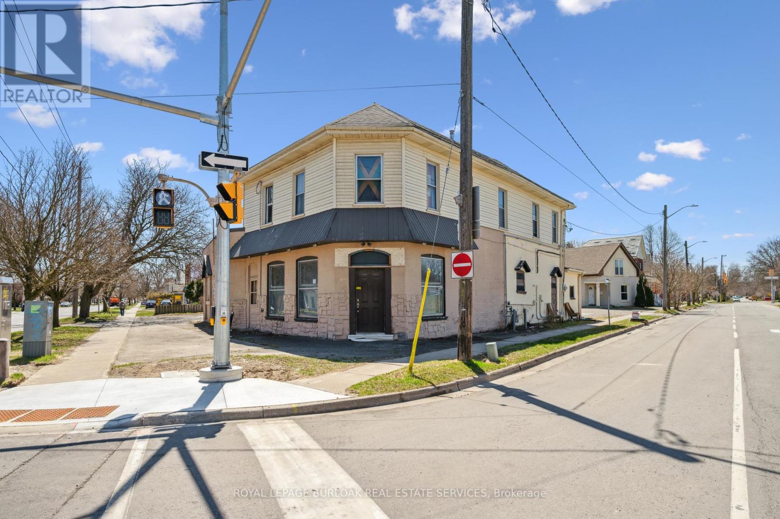 75 ERIE AVENUE Property Photo 1
