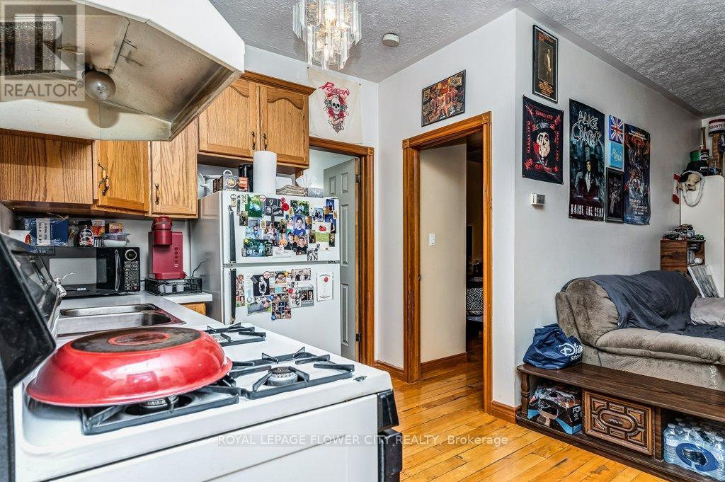 294-302 Josephine Street Property Photo 12