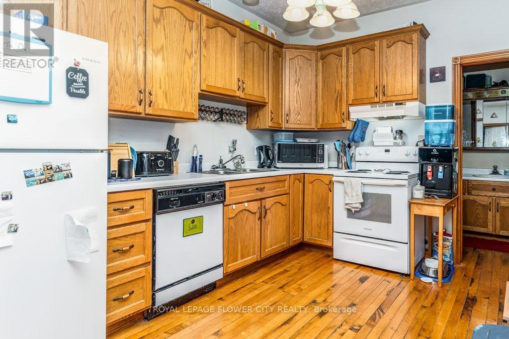 294-302 Josephine Street Property Photo 41