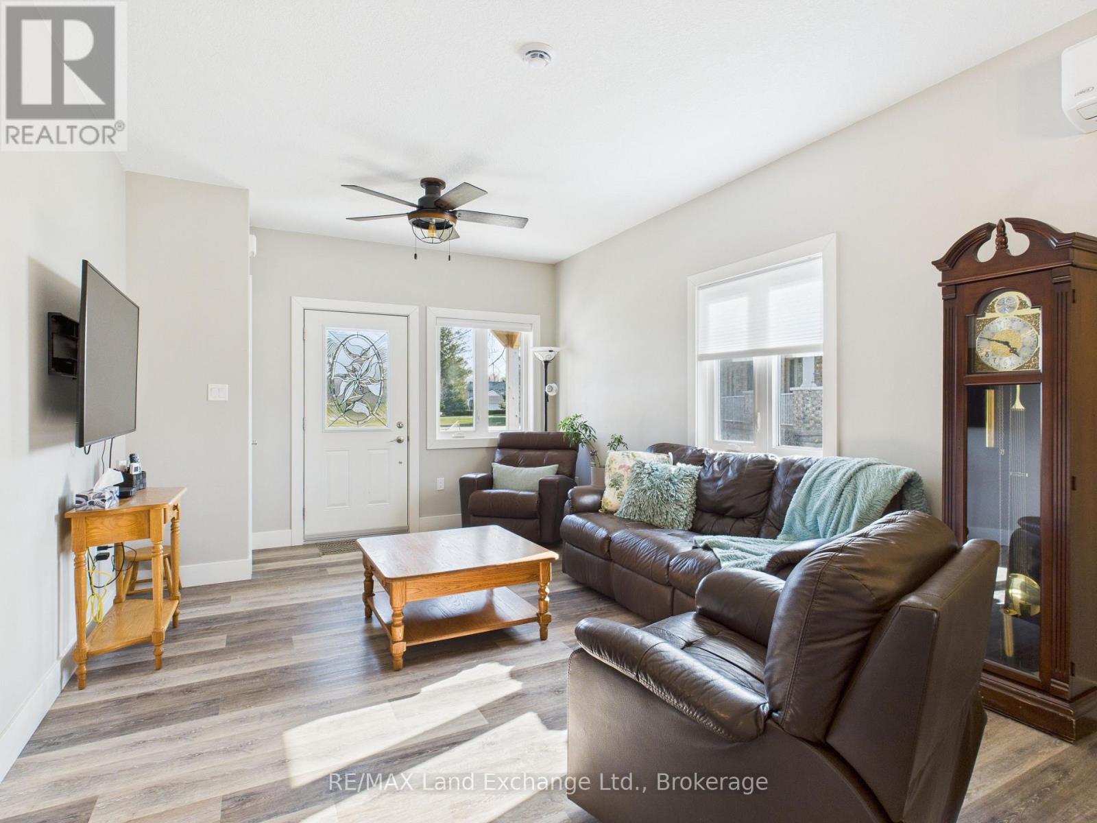 1 Cameron Street Property Photo 20