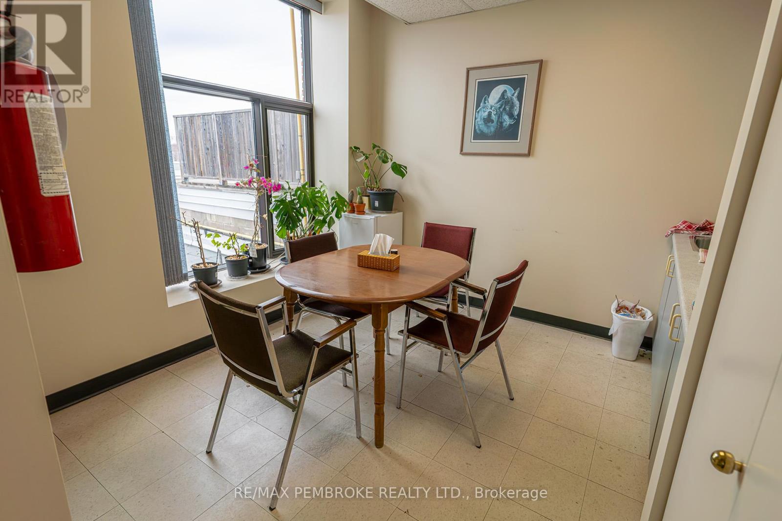 57-59 Pembroke Street W Property Photo 32