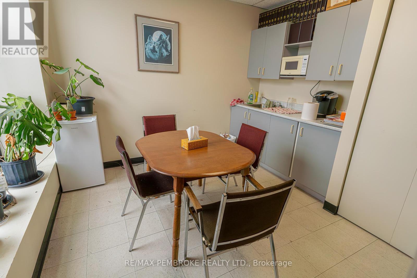 57-59 Pembroke Street W Property Photo 33