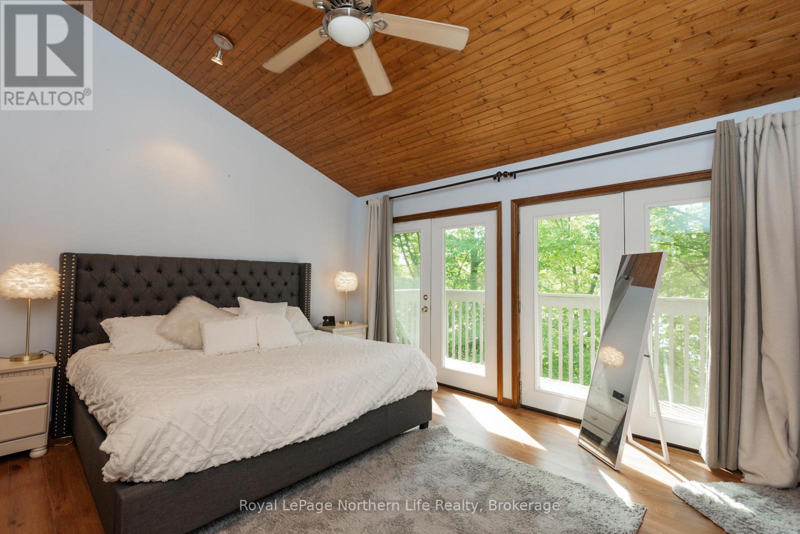 272 Waukegan Road Property Photo 21