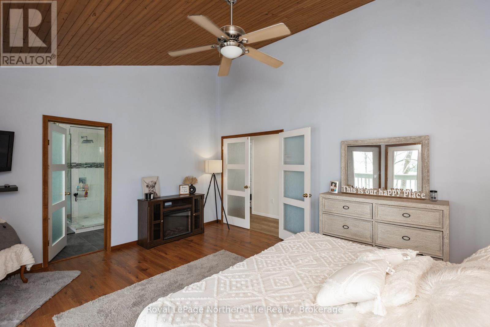 272 Waukegan Road Property Photo 23