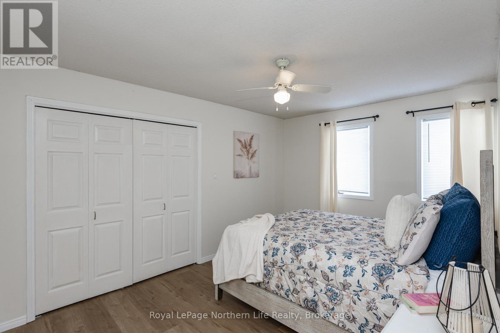 272 Waukegan Road Property Photo 28