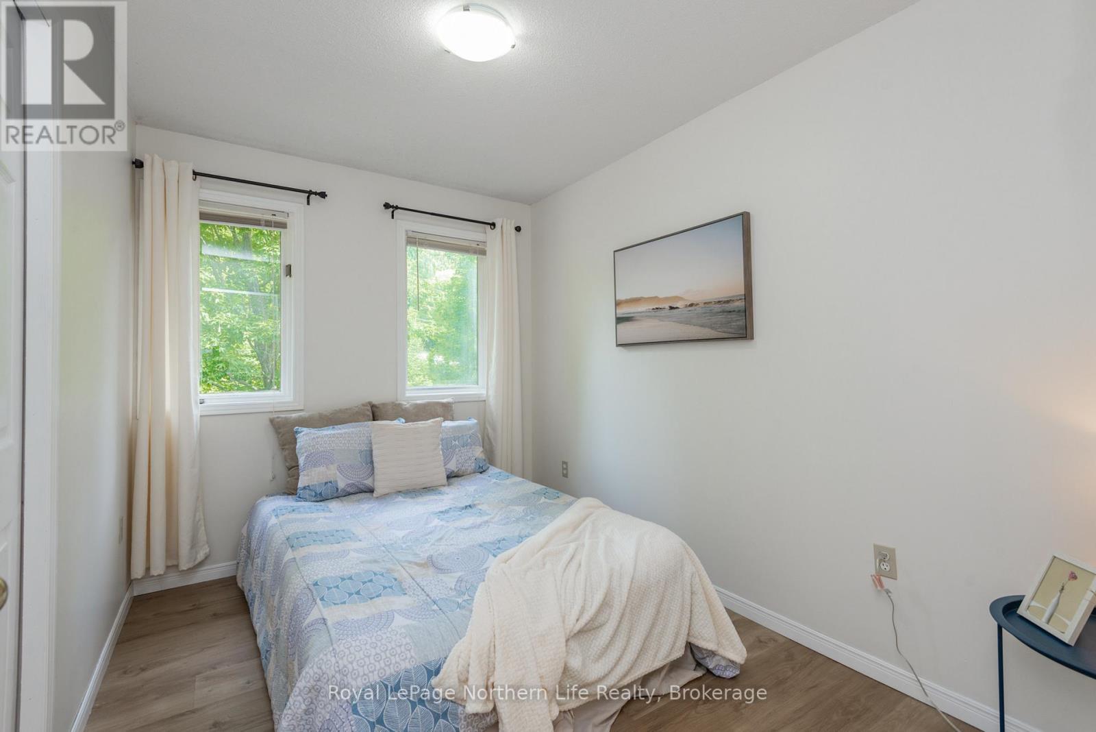 272 Waukegan Road Property Photo 29