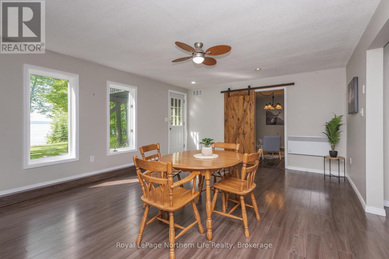 272 Waukegan Road Property Photo 35