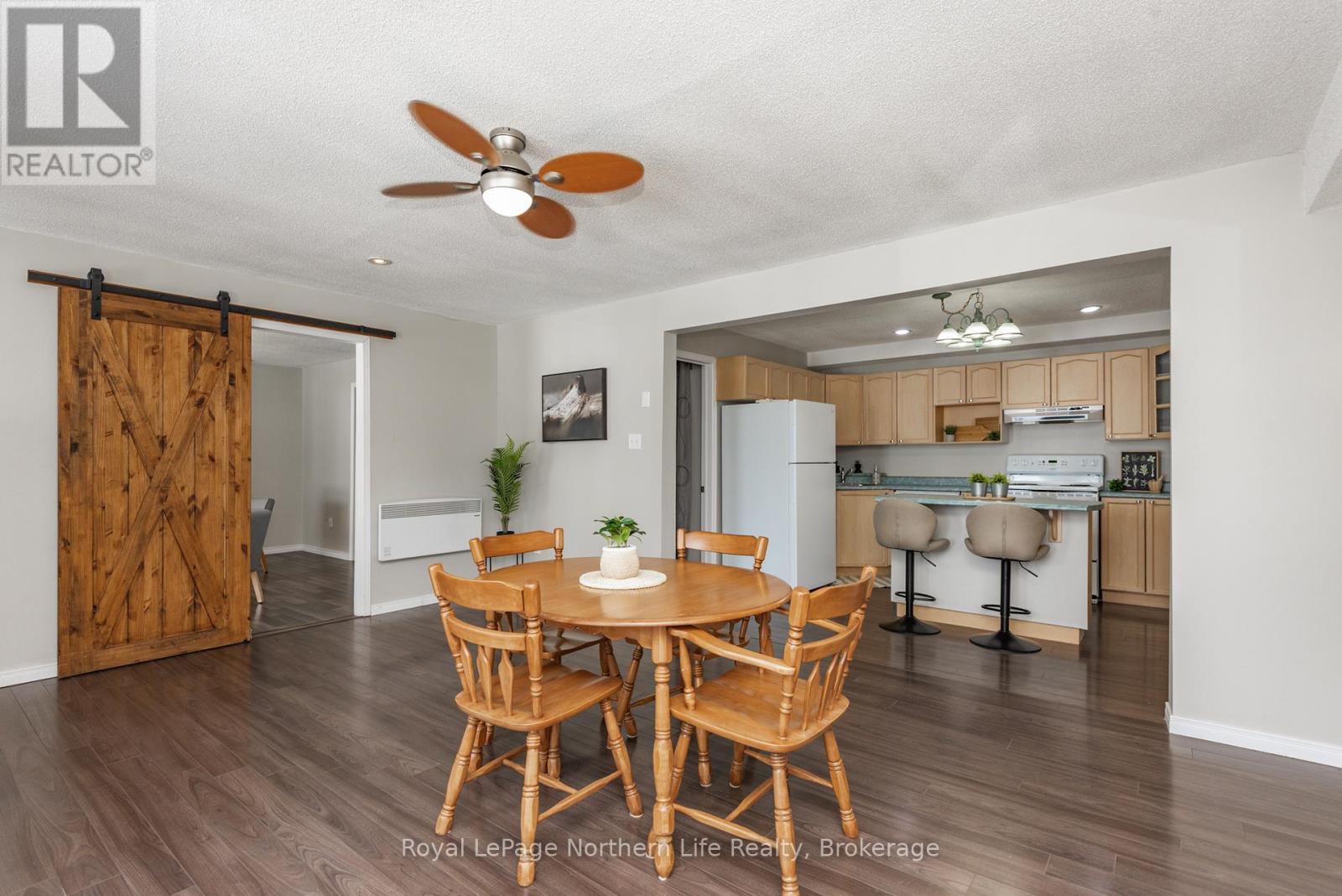 272 Waukegan Road Property Photo 36