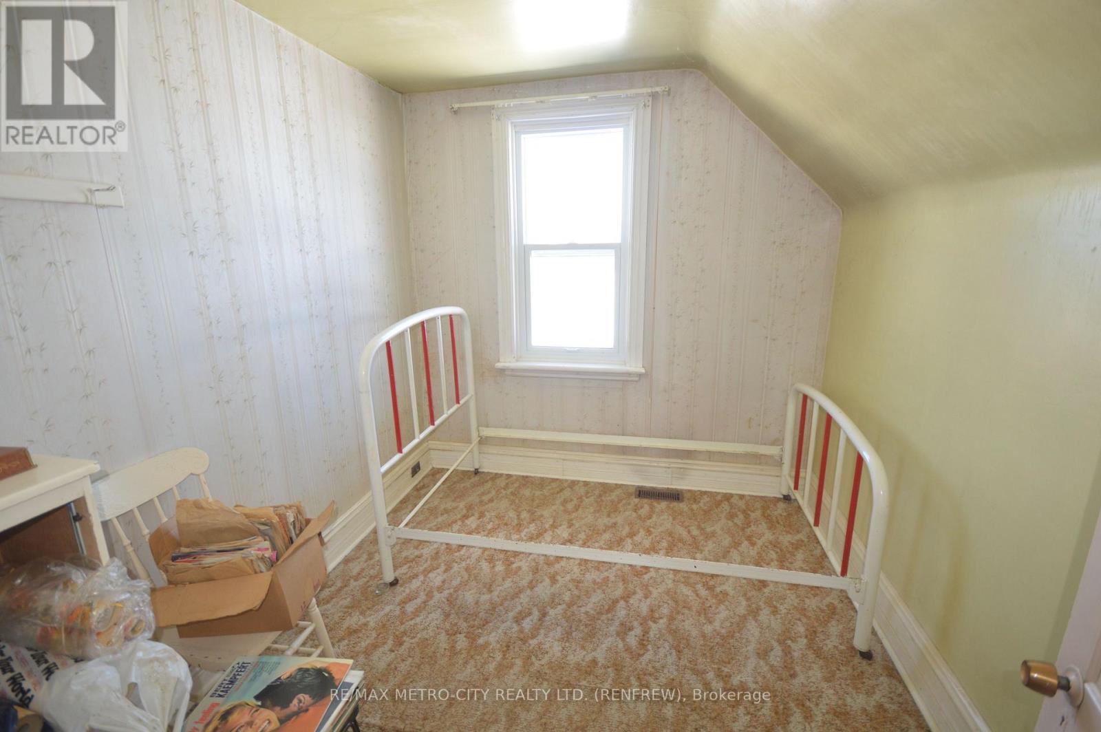 102 Scheel Drive Property Photo 8