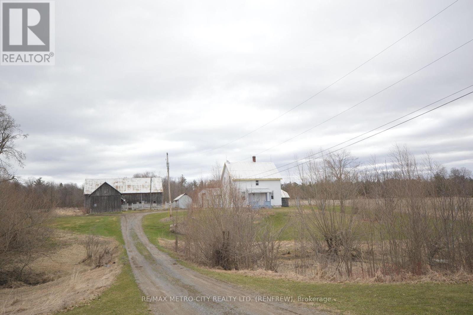 102 Scheel Drive Property Photo 12