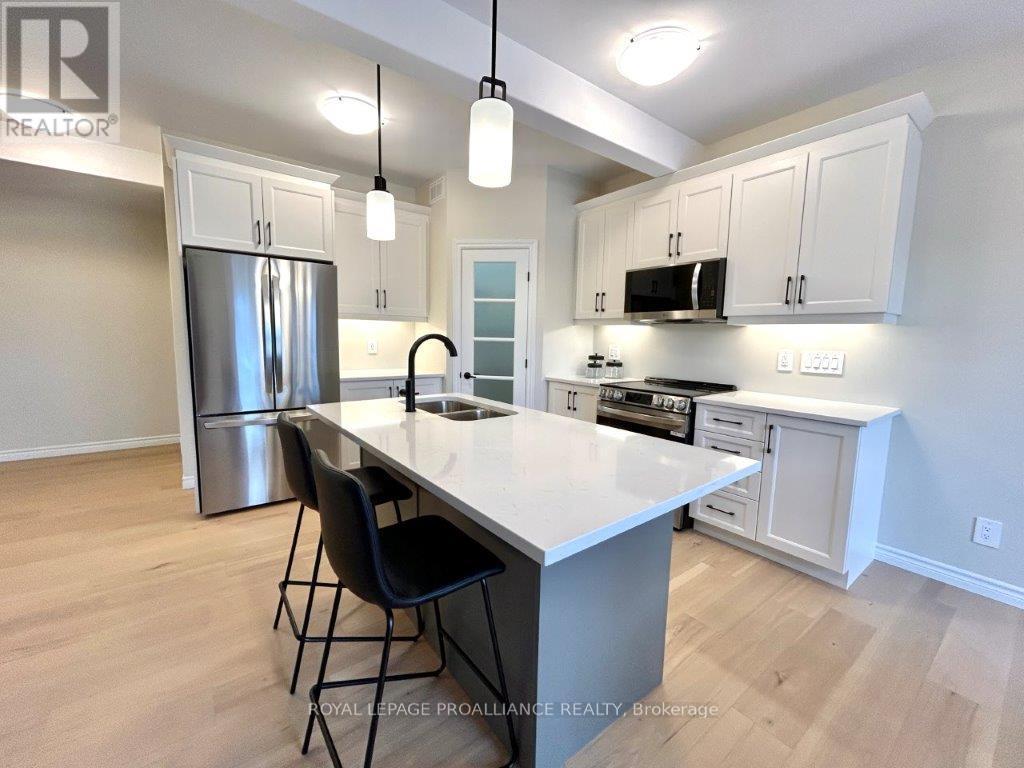 6 Peace River Street Property Photo 6