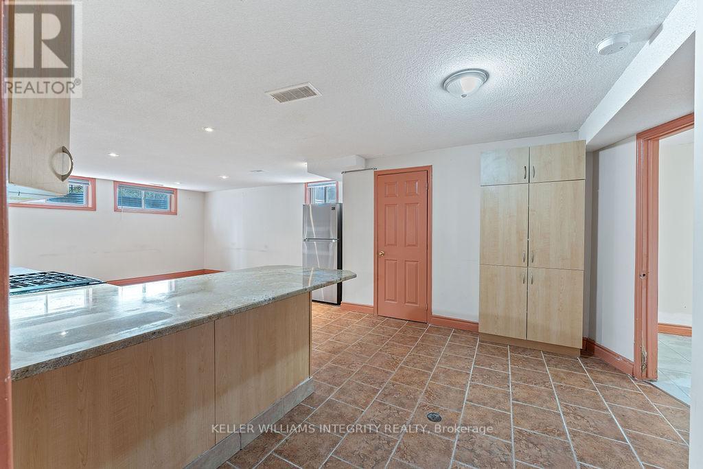 62 Chippewa Avenue Property Photo 32