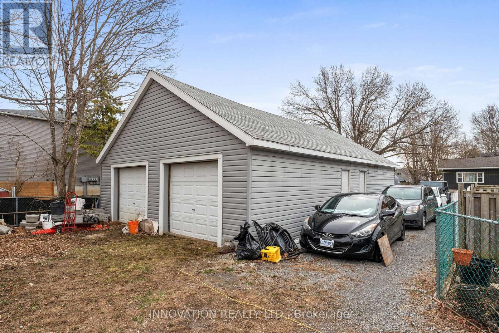 275 Bridge Street Property Photo 5