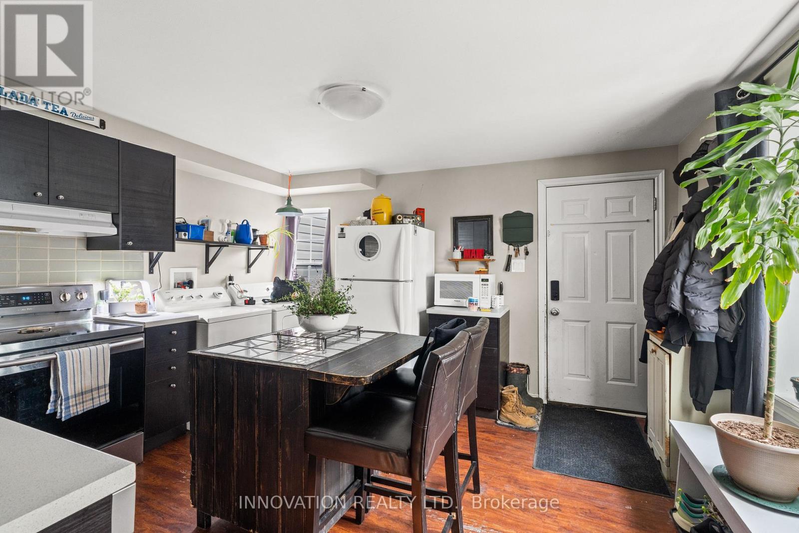 275 Bridge Street Property Photo 12