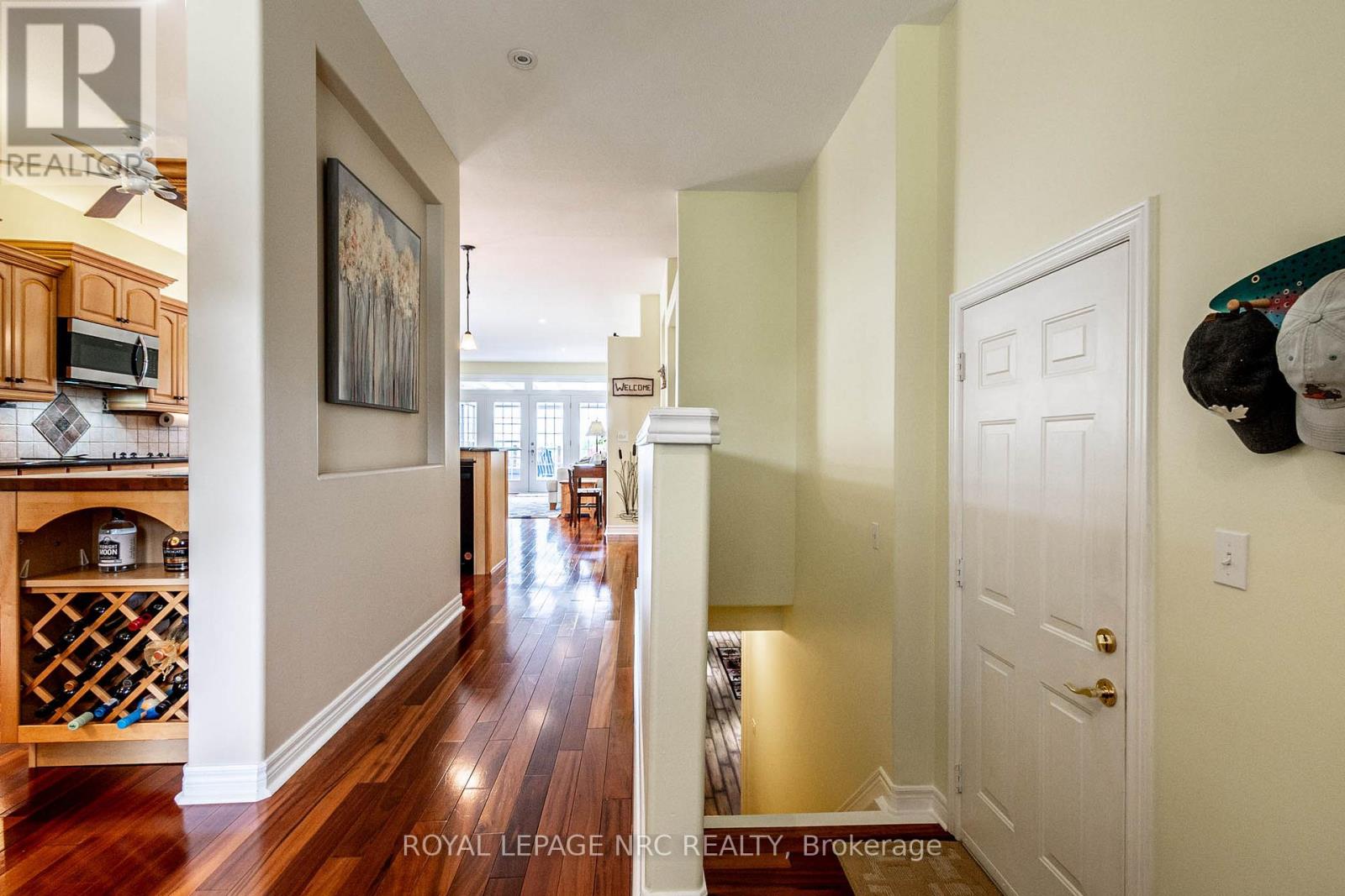 3328 Dustan Street Property Photo 5